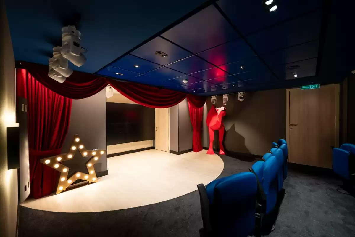 Aroya: aerials