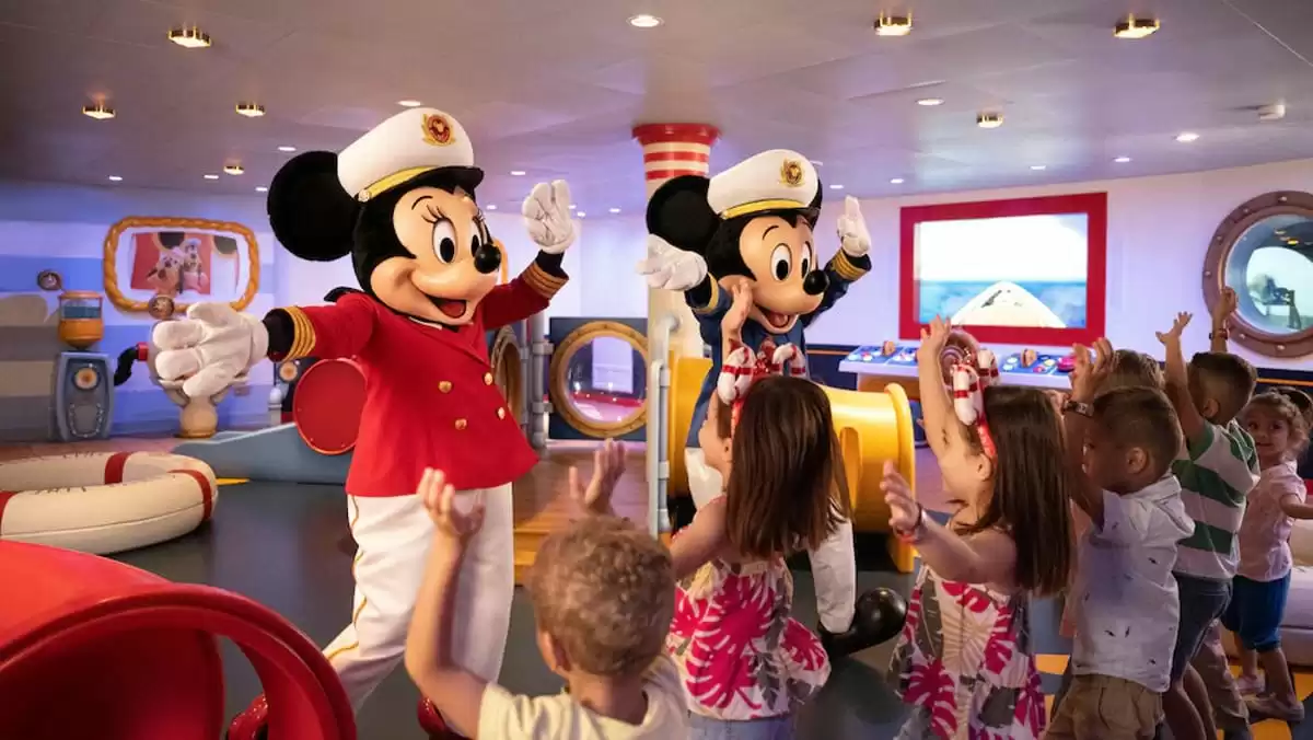 Disney Adventure: aerials