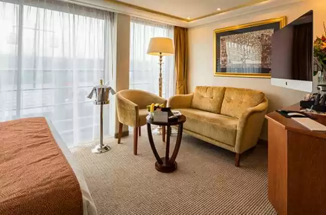 suite