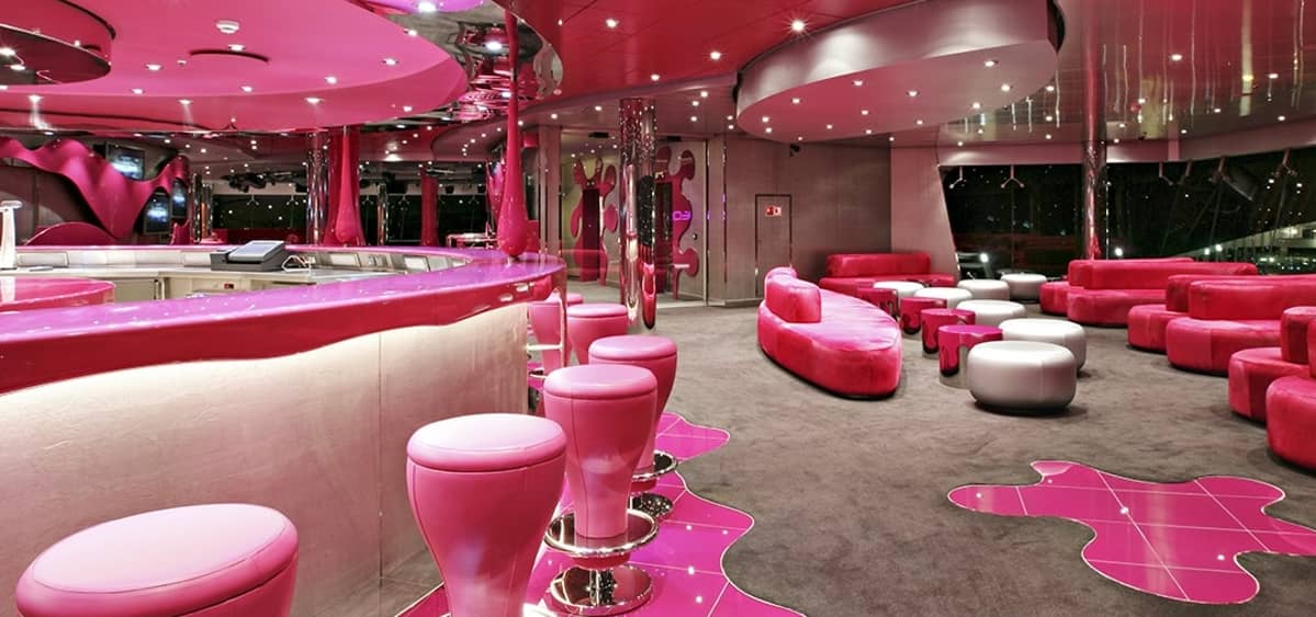 3- LIQUID DISCO <br> EL CLUB PANORÁMICO EN LA CUBIERTA SUPERIOR