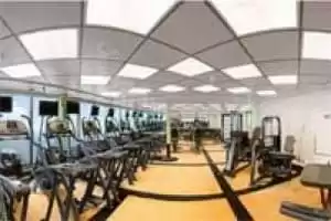 Centro de fitness / Estudio de aeróbic