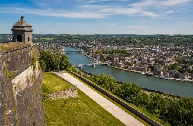 Namur